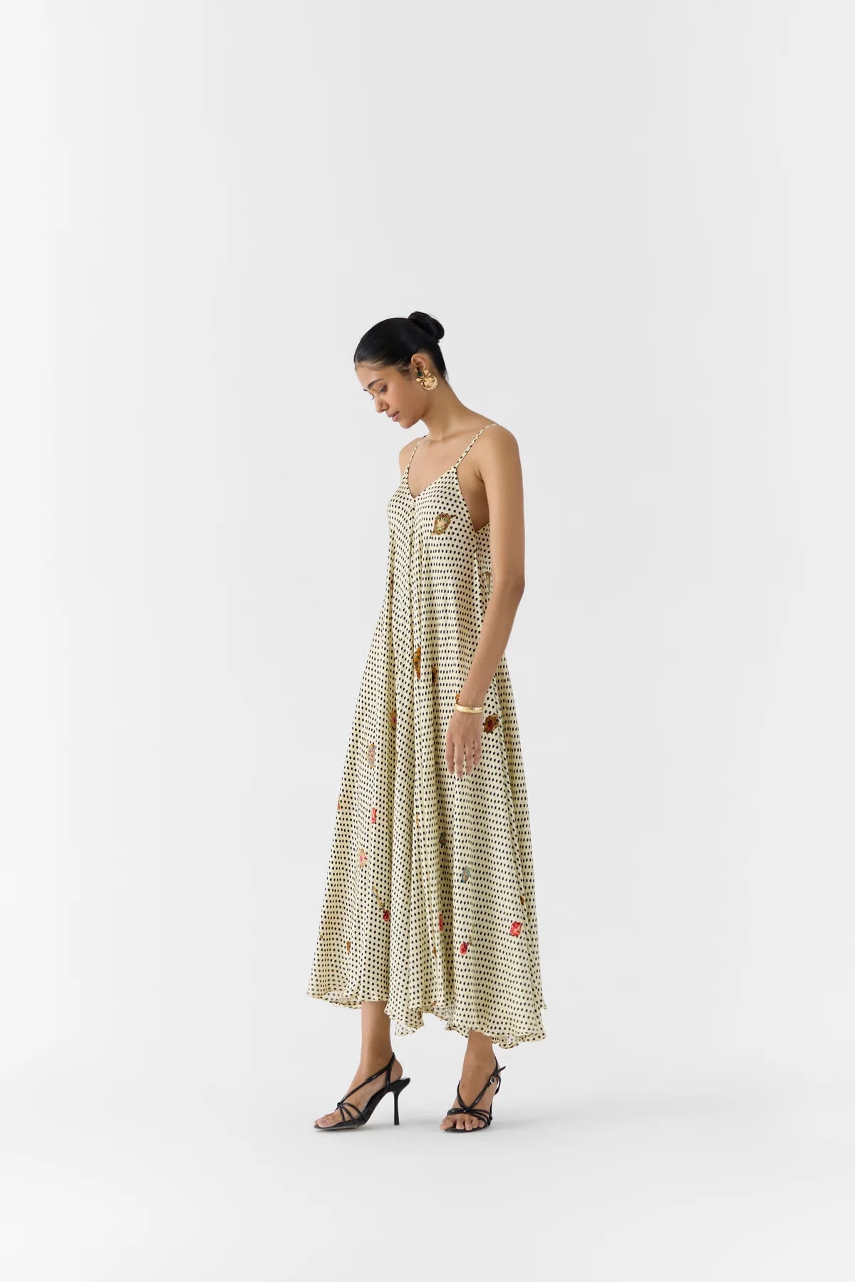 Rigu : Strappy Flowy Dress