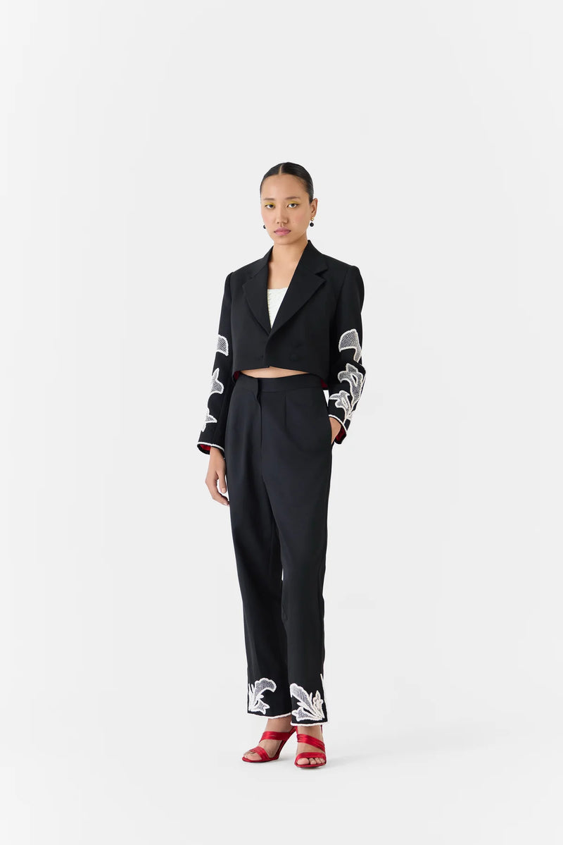 Rigu : Crop Blazer & Trouser